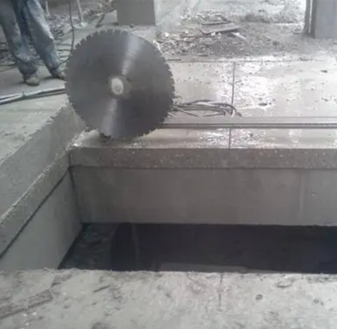 �������и�